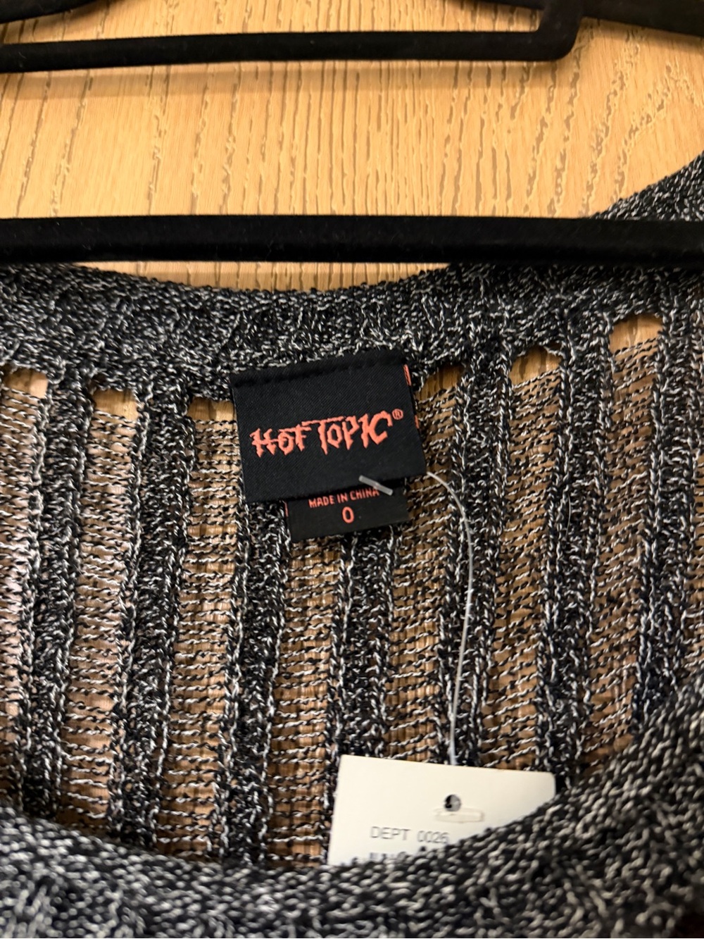 Hot Topic Sweater - Picture 5 of 5